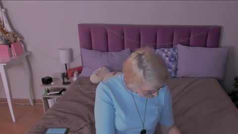 Sabrina MacMarren online show from January 2025 08:26:02 PM