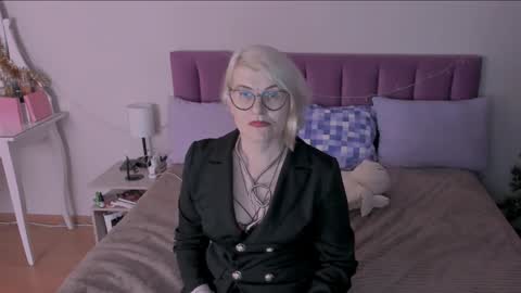 Sabrina MacMarren online show from January 2025 08:22:01 PM