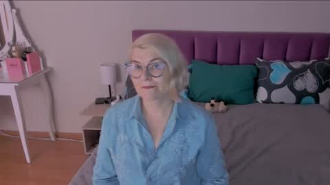 Sabrina MacMarren online show from January 2025 02:53:02 PM