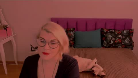 Sabrina MacMarren online show from February 2025 08:32:02 AM