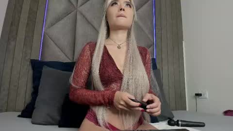 Snapshot of sabrinaspell_ chatting on January 2025 11:37:01 AM S A B R I N A online show from January 2025 11:37:01 AM