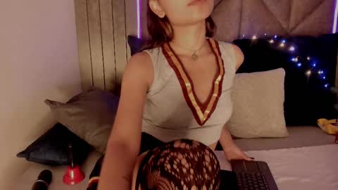 Snapshot of sabrinaspell_ chatting on February 2025 11:19:02 AM S A B R I N A online show from February 2025 11:19:02 AM