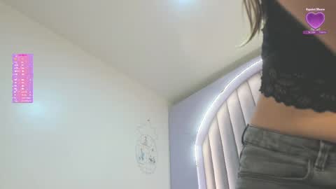 Snapshot of sabrinaspell_ chatting on March 2025 11:32:01 AM S A B R I N A online show from March 2025 11:32:01 AM