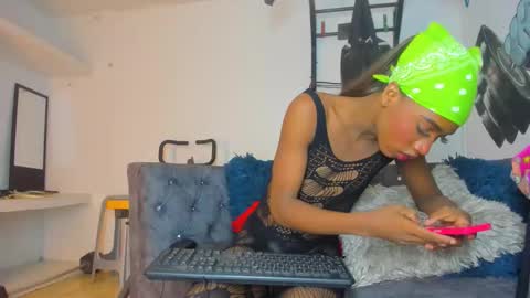 sabrinaxxx11 online show from November 2025 11:36:02 AM