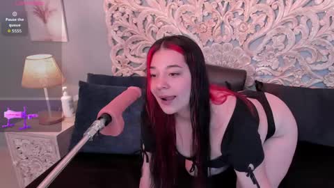 sabrinna  online show from April 2026 07:30:02 PM
