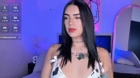 Snapshot of sabrinna_voss chatting on May 2026 12:32:01 PM sabrinna online show from May 2026 12:32:01 PM