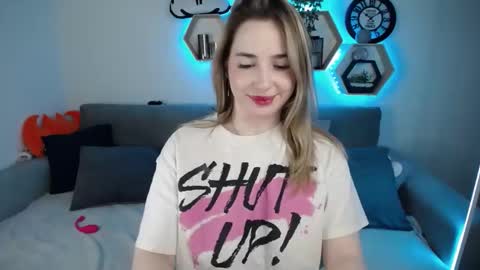 Sabrina Violet online show from February 2025 12:03:02 PM