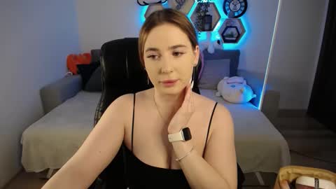 Sabrina Violet online show from February 2025 09:10:01 AM