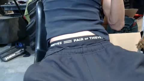 Dee online show from December 2024 07:42:01 AM