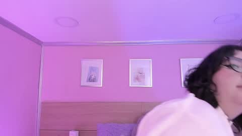 Ig  online show from February 2025 03:09:01 PM