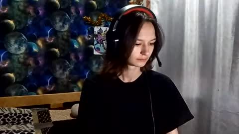 Adele online show from April 2026 08:17:01 AM