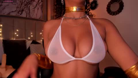 Sophie online show from April 2026 05:11:01 AM