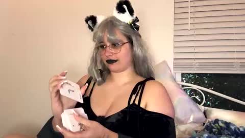 sweet angel baby  online show from September 2025 05:23:01 AM