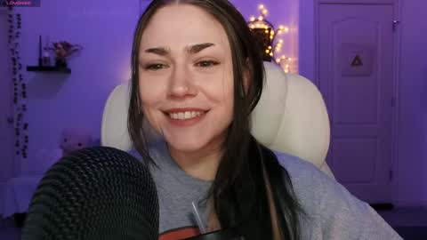 Sadie Renee  online show from April 2026 12:54:02 AM