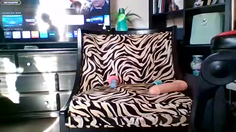 Snapshot of sadiessecretcloset chatting on December 2024 08:34:01 PM Sadiessecret online show from December 2024 08:34:01 PM