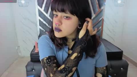 sadistc_kitten online show from May 2026 12:23:02 PM