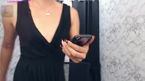 Snapshot of sadistictmistress_verra chatting on May 2026 08:00:01 AM Verra Monroe online show from May 2026 08:00:01 AM