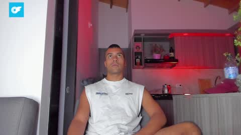 Snapshot of sag_1998 chatting on January 2025 02:06:02 AM Sag online show from January 2025 02:06:02 AM