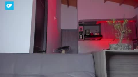 Snapshot of sag_1998 chatting on March 2025 04:25:02 AM Sag online show from March 2025 04:25:02 AM