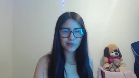 Snapshot of sahaliefox_ chatting on October 2025 10:17:01 PM Sahaliefox online show from October 2025 10:17:01 PM