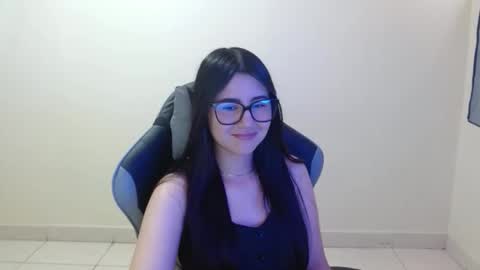 Snapshot of sahaliefox_ chatting on October 2025 10:21:02 PM Sahaliefox online show from October 2025 10:21:02 PM