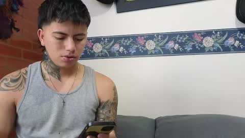 Sahara y Thiago online show from April 2026 11:35:01 AM