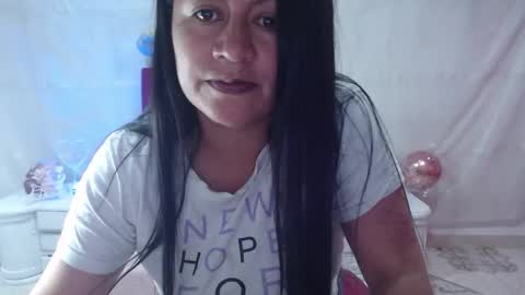 Snapshot of saharajonson chatting on October 2025 02:01:02 AM saharajonson online show from October 2025 02:01:02 AM