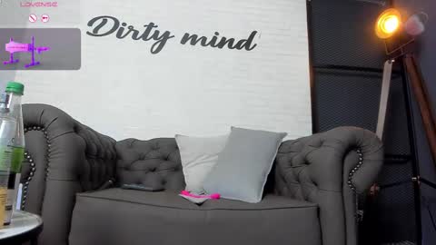 SAHARA WALKER  online show from March 2025 10:07:02 AM