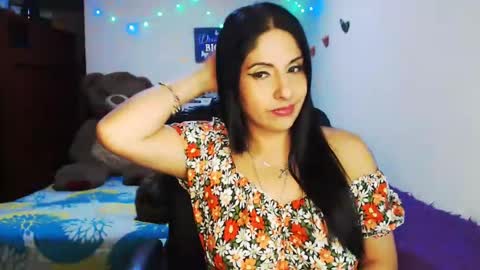 Karina online show from November 2025 01:39:02 AM