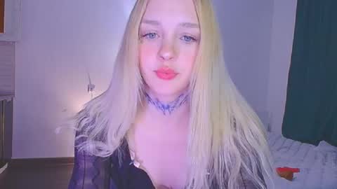 Sofia online show from April 2026 01:42:02 AM