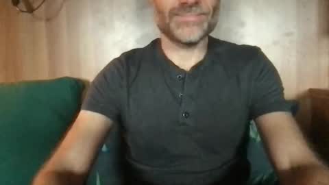 Snapshot of saint009 chatting on November 2025 02:06:01 PM saint009 online show from November 2025 02:06:01 PM