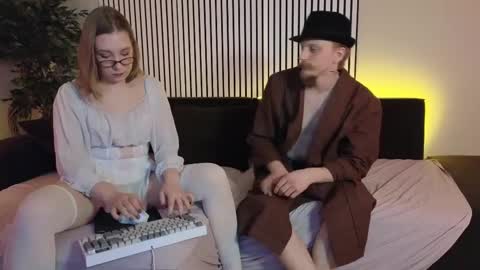 Snapshot of saint__vicious chatting on February 2025 06:02:01 AM saint__vicious online show from February 2025 06:02:01 AM