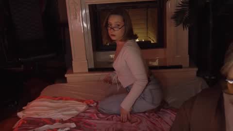 Snapshot of saint__vicious chatting on February 2025 12:34:01 PM saint__vicious online show from February 2025 12:34:01 PM