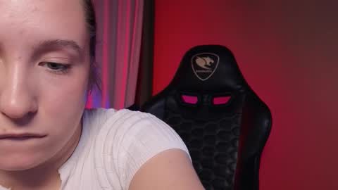 Snapshot of saint__vicious chatting on October 2025 08:43:02 PM saint__vicious online show from October 2025 08:43:02 PM