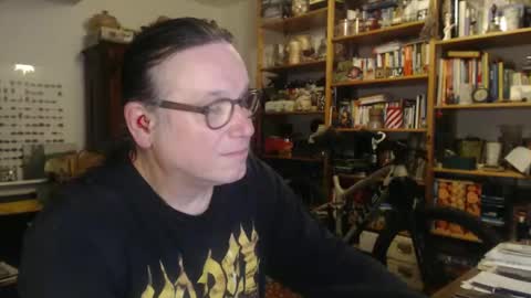 saint_beauvais online show from January 2025 11:38:02 PM