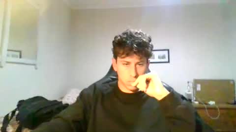 Snapshot of saint_nott chatting on May 2026 02:31:01 AM saint_nott online show from May 2026 02:31:01 AM