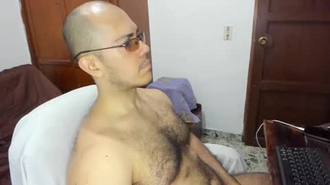 saintedy01 online show from October 2025 12:24:02 PM