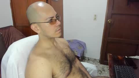 saintedy01 online show from November 2025 03:21:01 PM