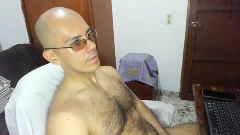 Snapshot of saintedy01 chatting on May 2026 01:51:01 PM saintedy01 online show from May 2026 01:51:01 PM