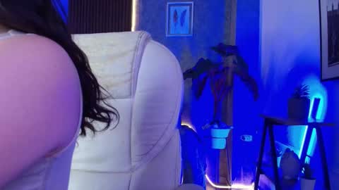 Sakura Moss online show from November 2025 04:57:01 AM