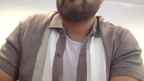 sal cumplaciente online show from April 2026 06:24:02 PM