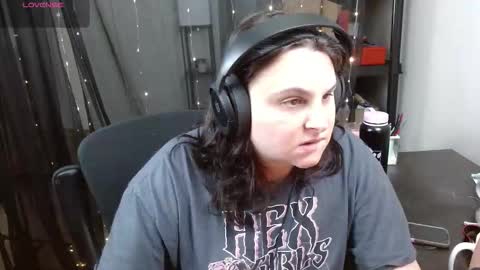 salacious_bunny online show from February 2026 03:00:02 AM