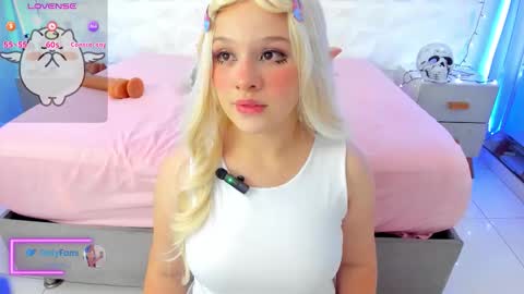 salem_rose01 online show from October 2025 03:06:02 AM