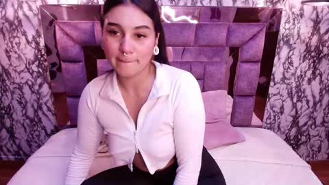 Scarlett  online show from September 2025 11:32:02 AM