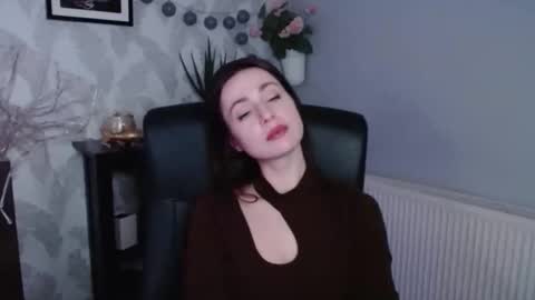 Sally online show from February 2025 02:00:02 PM