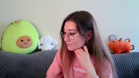 Sally MansonX online show from September 2025 08:25:01 AM