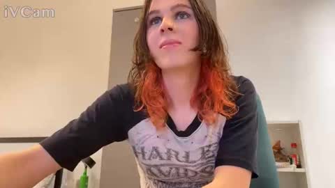 Sally Vae online show from April 2026 08:12:02 PM