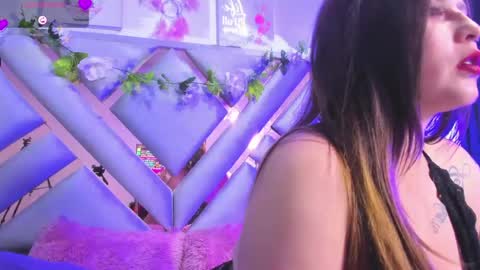Salome online show from May 2026 07:33:01 PM