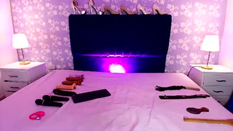 salome_simonz online show from June 2026 08:07:02 PM