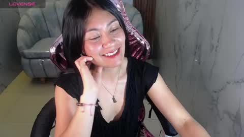 Snapshot of salome_stockman_sub chatting on December 2024 02:10:02 AM Salome online show from December 2024 02:10:02 AM
